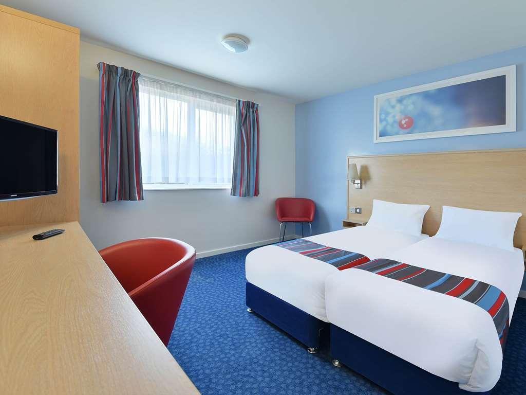 Travelodge Stirling M80 Cambusbarron 部屋 写真