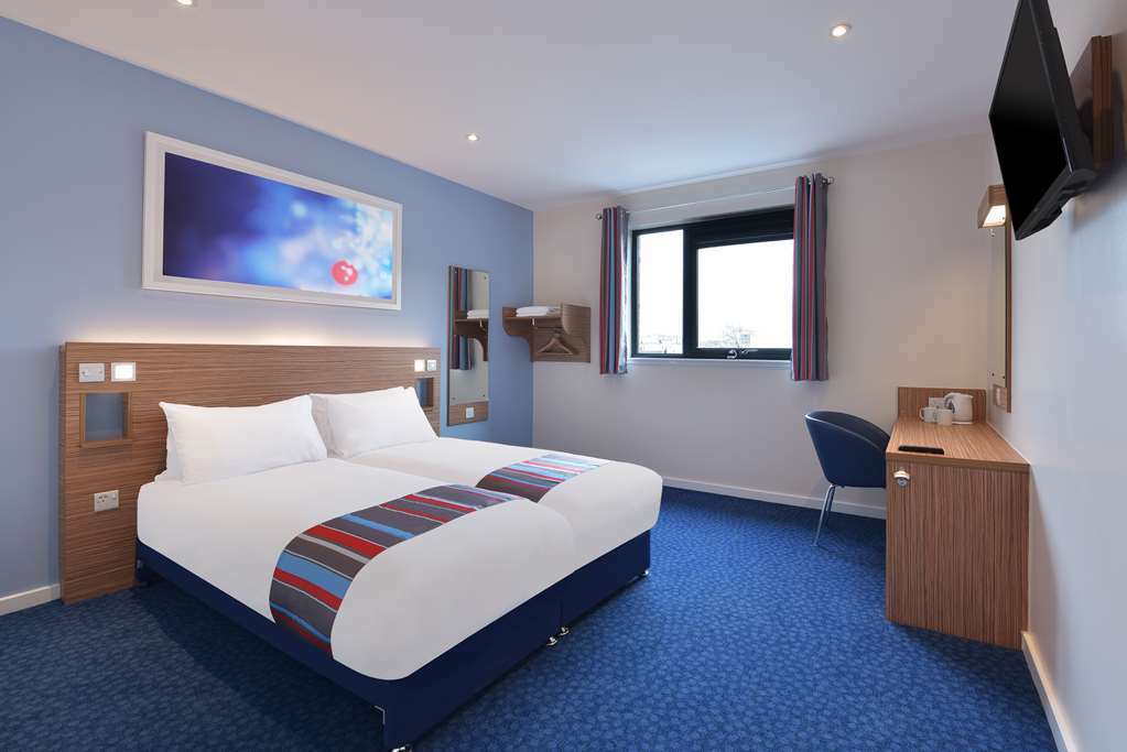 Travelodge Stirling M80 Cambusbarron 部屋 写真
